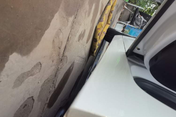 Used BMW 1 Series 2018 Revised 118i Fashion Edition Left Side Sill