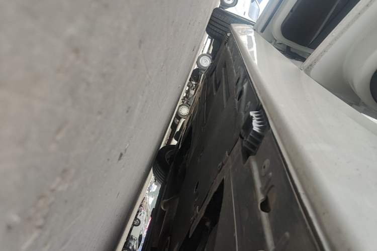 Used BMW 1 Series 2018 118i Leading Model Left Side Sill