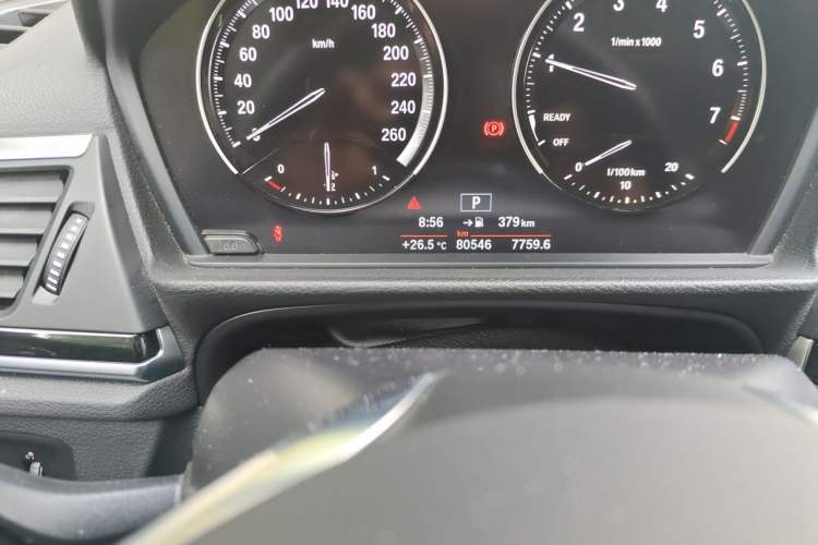 Used BMW 1 Series 2018 118i Sport Edition Odometer Close Up