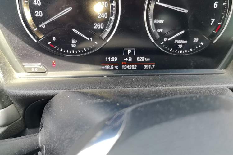Used BMW 1 Series 2018 118i Fashion Model Odometer Close Up