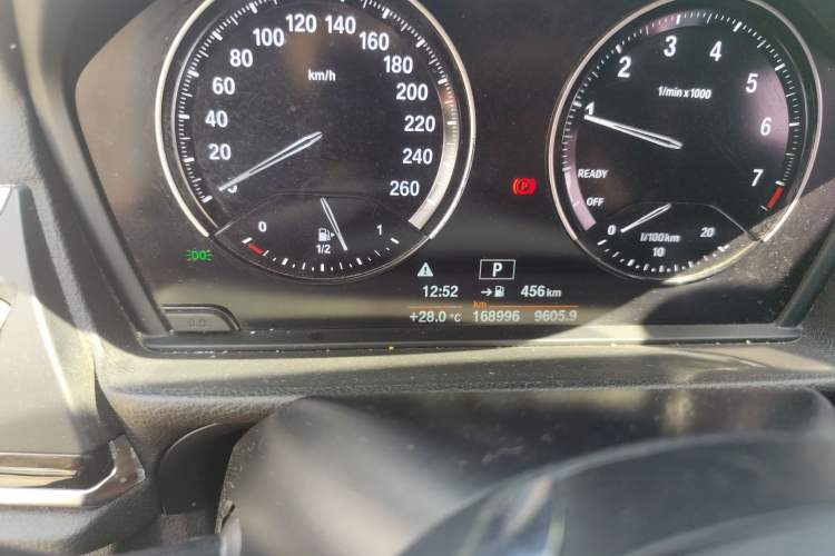 Used BMW 1 Series 2018 Facelifted 118i Sport Edition Odometer Close Up