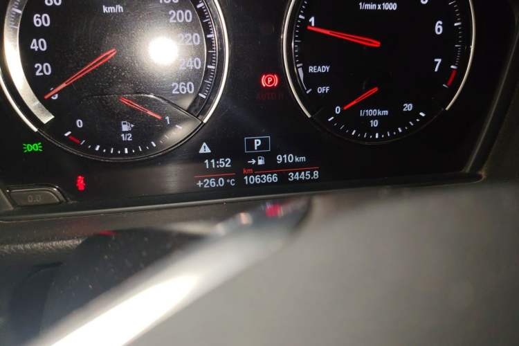 Used BMW 1 Series 2018 118i Sport Edition Odometer Close Up