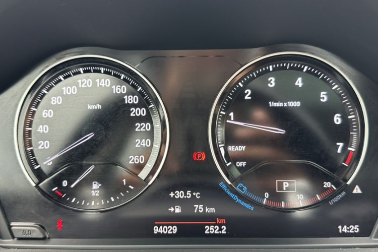Used BMW 1 Series 2018 Restyled 120i Design Package Edition Odometer Close Up