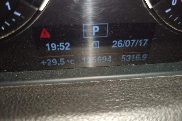 Used BMW 1 Series 2018 118i Leading Model Odometer Close Up
