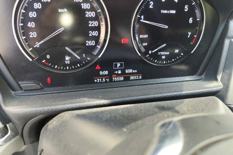 Used BMW 1 Series 2018 118i Sport Edition Odometer Close Up
