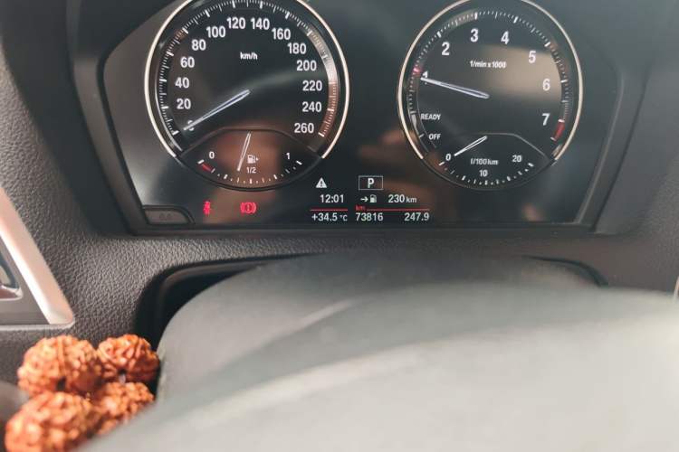 Used BMW 1 Series 2018 118i Leading Model Odometer Close Up