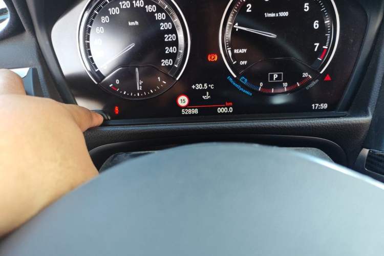 Used BMW 1 Series 2018 Restyled 120i Design Package Edition Odometer Close Up