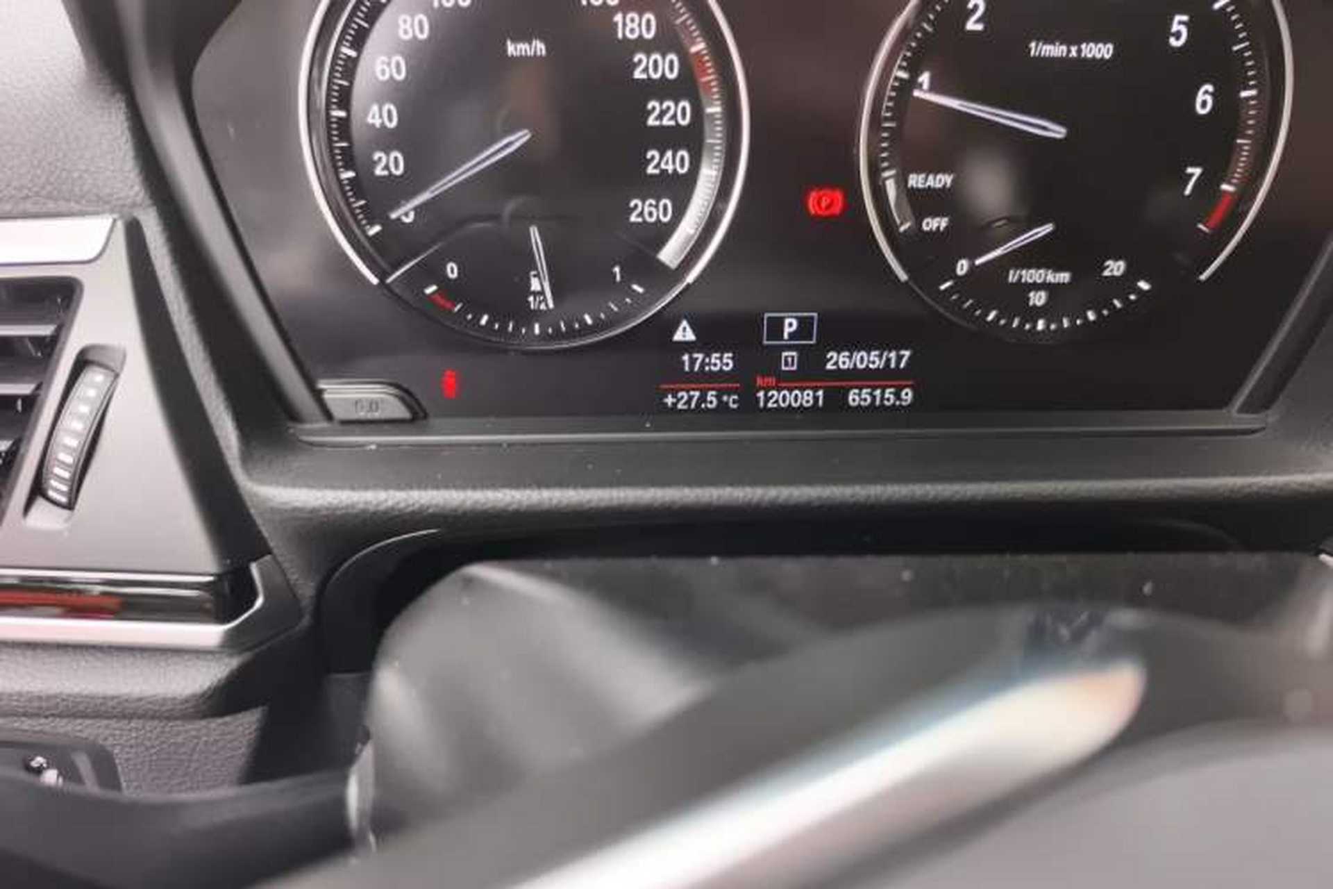 Used BMW 1 Series 2018 118i Fashion Model Odometer Close Up