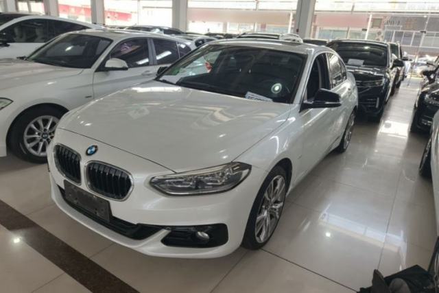 Used BMW 1 Series 2018 120i Design Package Model