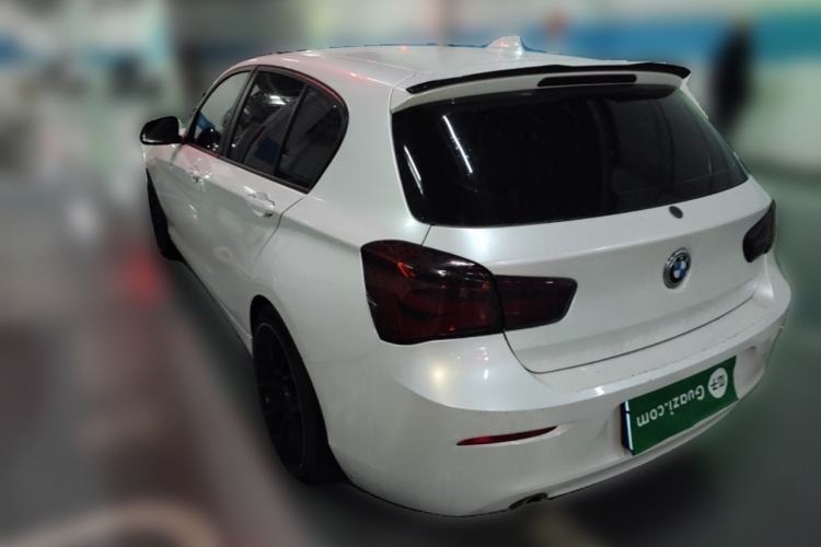 Used BMW 1 Series 2018 118i Leading Model Rear Left 45 Deg