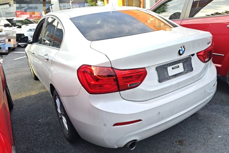 Used BMW 1 Series 2018 118i Fashion Model Rear Left 45 Deg