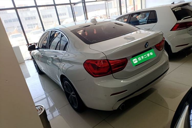 Used BMW 1 Series 2018 118i Sport Edition Rear Left 45 Deg