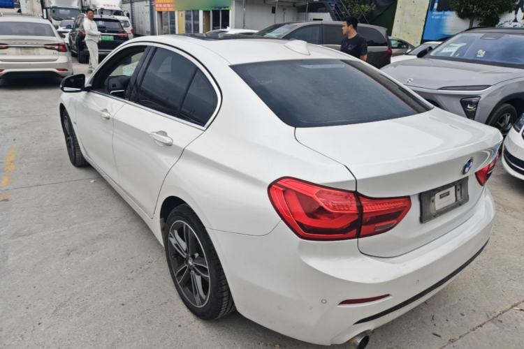 Used BMW 1 Series 2018 118i Sport Edition Rear Left 45 Deg