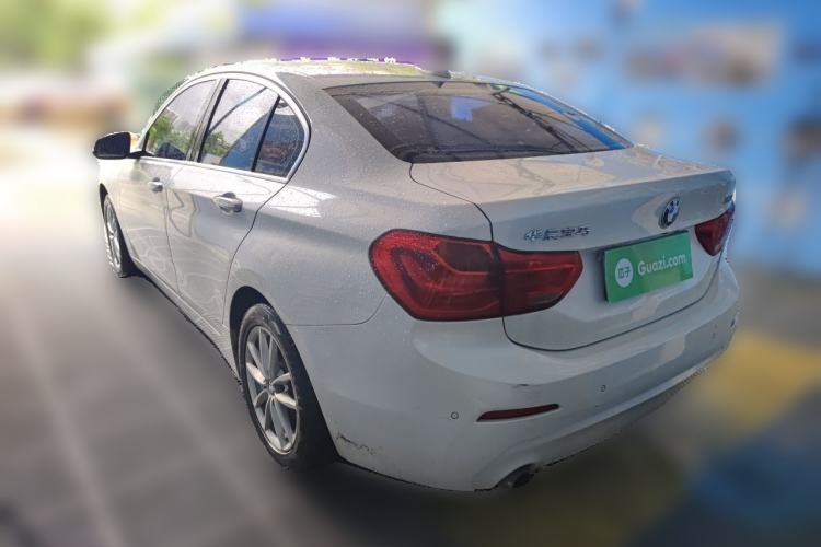 Used BMW 1 Series 2018 118i Fashion Model Rear Left 45 Deg