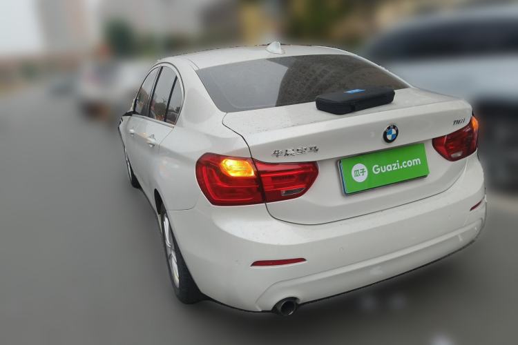 Used BMW 1 Series 2018 118i Fashion Model Rear Left 45 Deg