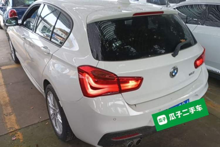 Used BMW 1 Series 2018 120i M Sport Package Rear Left 45 Deg