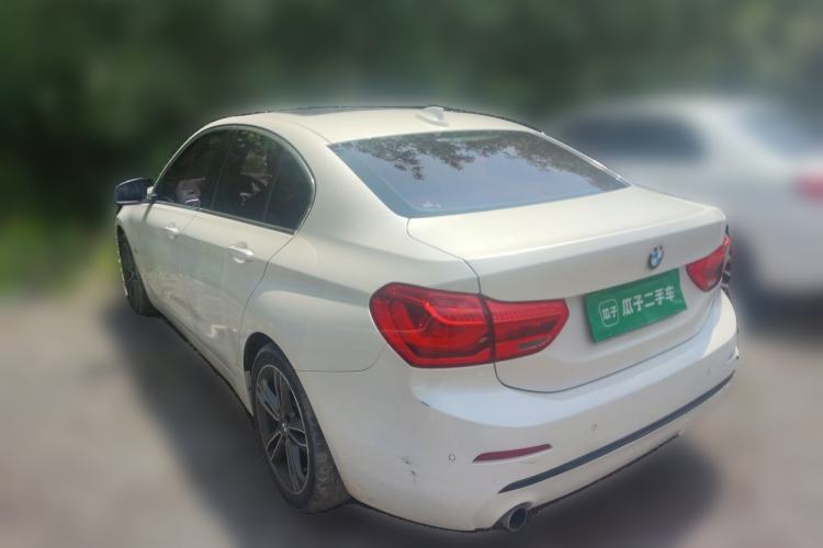 Used BMW 1 Series 2018 118i Sport Edition Rear Left 45 Deg