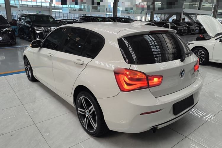 Used BMW 1 Series 2018 118i Sport Design Package Rear Left 45 Deg