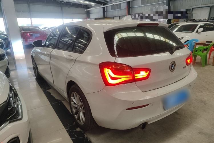 Used BMW 1 Series 2018 118i Leading Model Rear Left 45 Deg