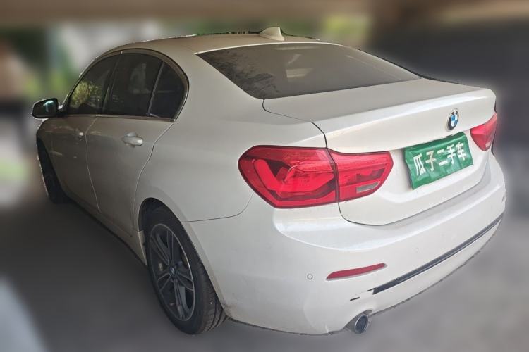 Used BMW 1 Series 2018 118i Sport Edition Rear Left 45 Deg