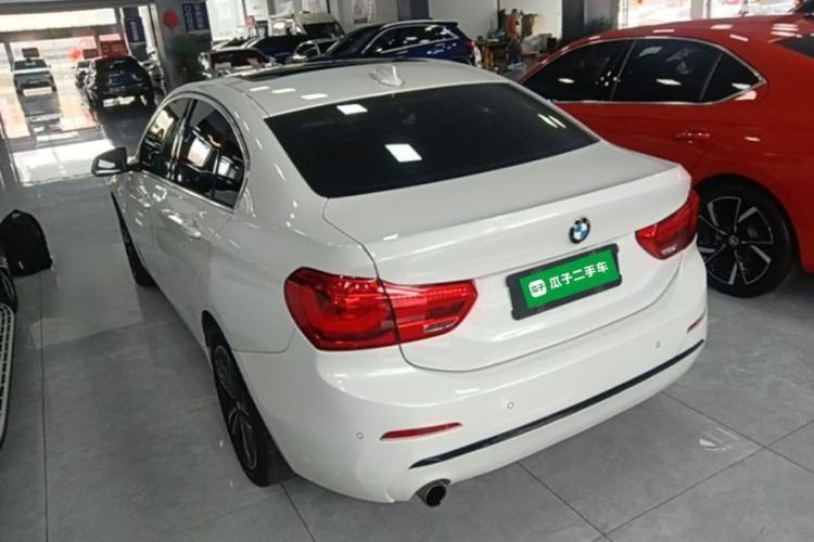 Used BMW 1 Series 2018 118i Sport Edition Rear Left 45 Deg