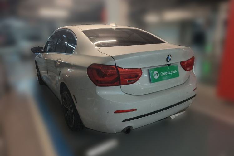 Used BMW 1 Series 2018 118i Sport Edition Rear Left 45 Deg
