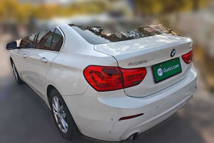 Used BMW 1 Series 2018 Revised 118i Fashion Edition Rear Left 45 Deg