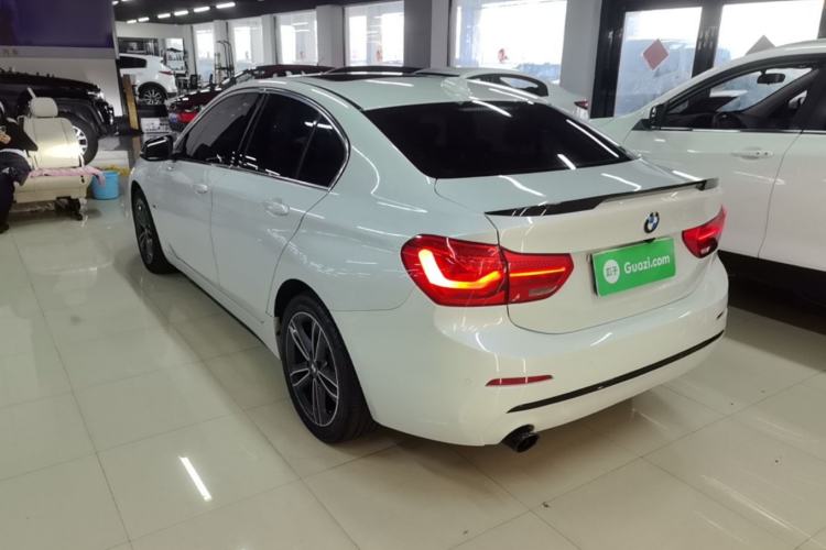 Used BMW 1 Series 2018 118i Sport Edition Rear Left 45 Deg