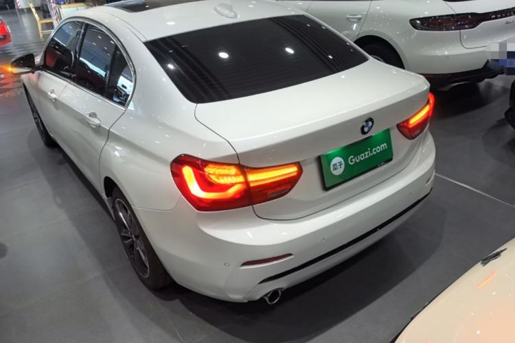 Used BMW 1 Series 2018 118i Sport Edition Rear Left 45 Deg