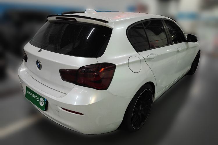 Used BMW 1 Series 2018 118i Leading Model Rear Right 45 Deg