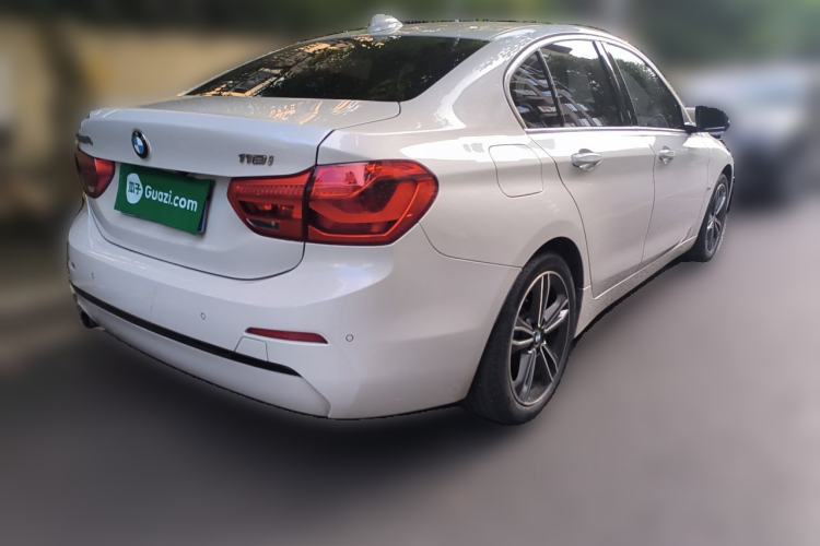 Used BMW 1 Series 2018 118i Sport Edition Rear Right 45 Deg