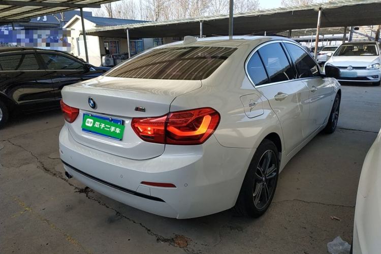 Used BMW 1 Series 2018 118i Sport Edition Rear Right 45 Deg