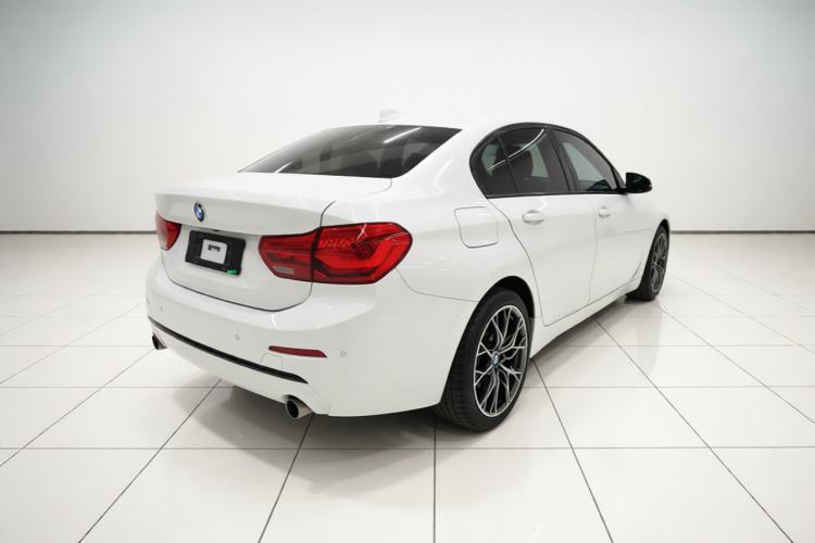 Used BMW 1 Series 2018 120i Design Package Model Rear Right 45 Deg