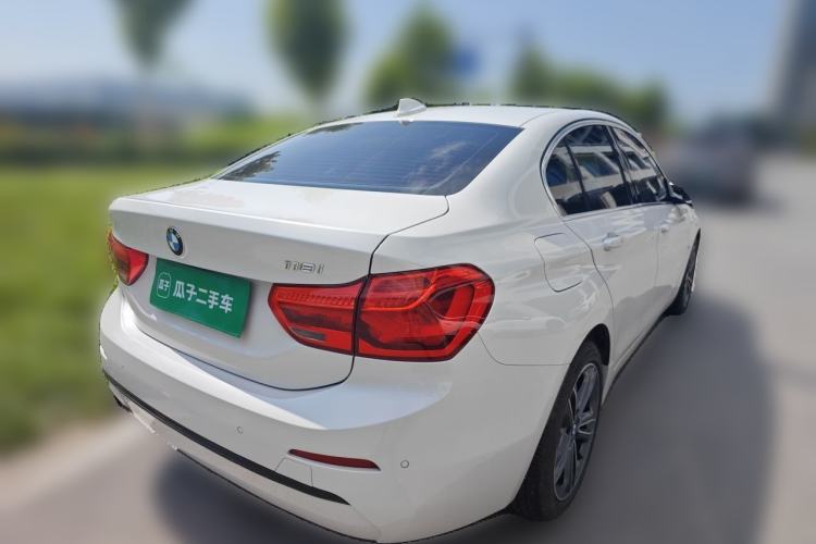 Used BMW 1 Series 2018 118i Sport Edition Rear Right 45 Deg
