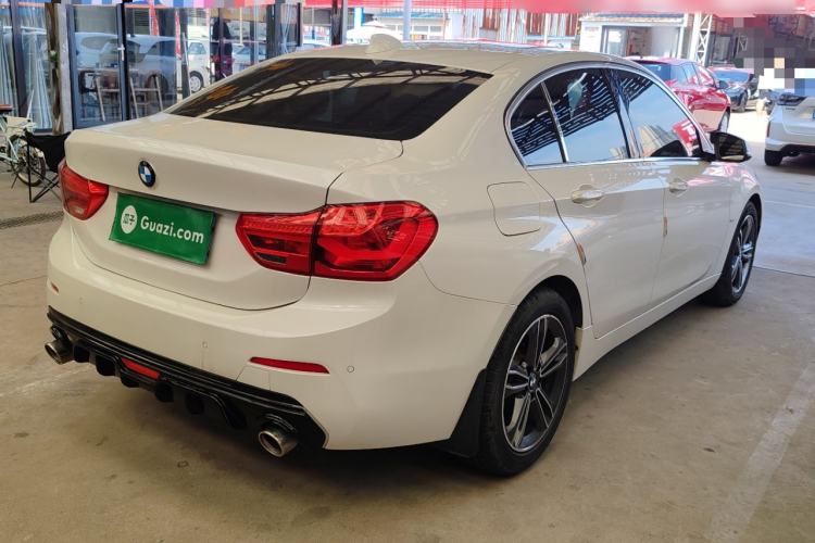 Used BMW 1 Series 2018 118i Sport Edition Rear Right 45 Deg