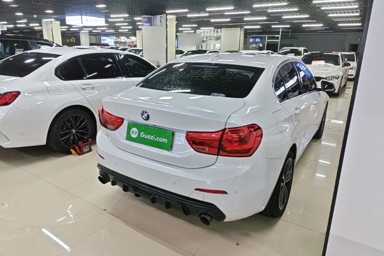 Used BMW 1 Series 2018 118i Sport Edition Rear Right 45 Deg