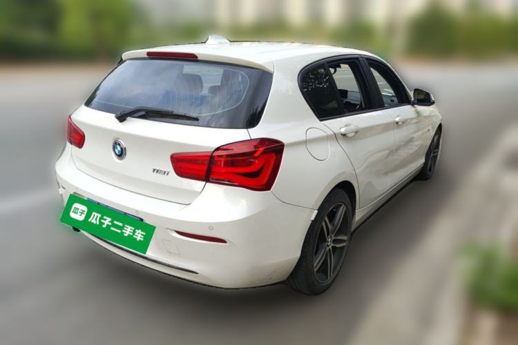 Used BMW 1 Series 2018 118i Sport Design Package Rear Right 45 Deg