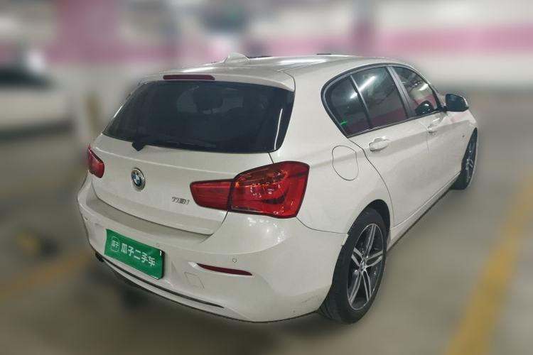 Used BMW 1 Series 2018 118i Sport Design Package Rear Right 45 Deg