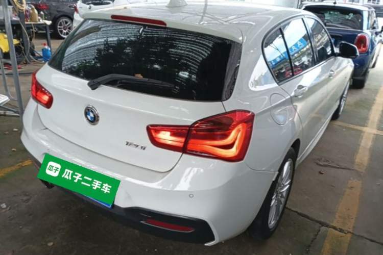 Used BMW 1 Series 2018 120i M Sport Package Rear Right 45 Deg