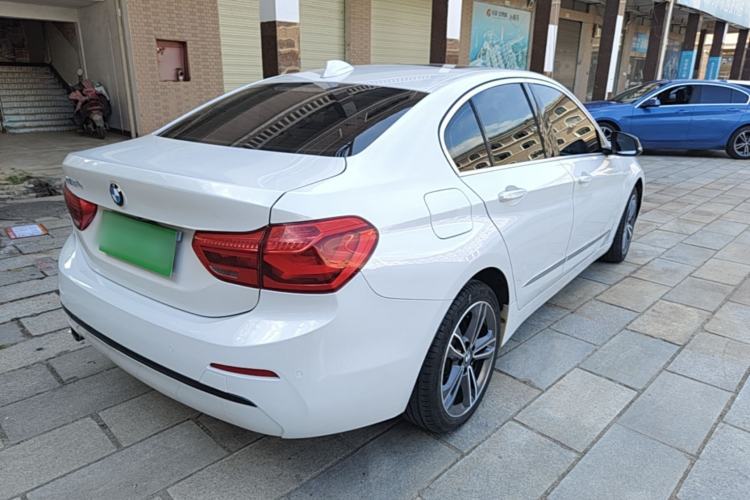 Used BMW 1 Series 2018 118i Sport Edition Rear Right 45 Deg