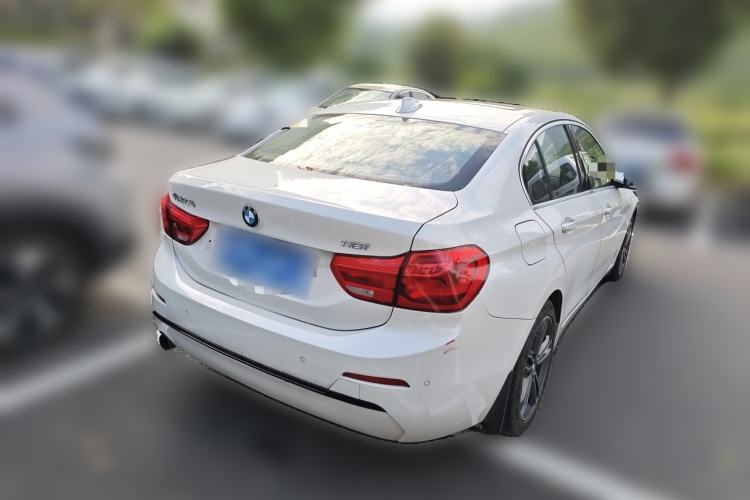 Used BMW 1 Series 2018 118i Sport Edition Rear Right 45 Deg