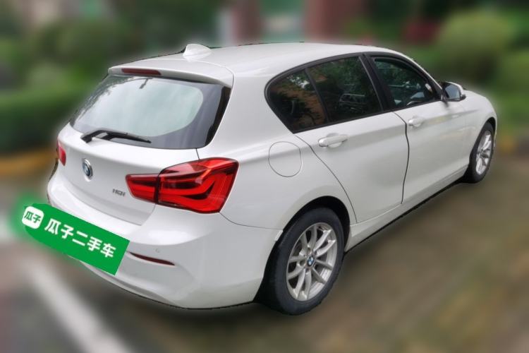 Used BMW 1 Series 2018 118i Leading Model Rear Right 45 Deg