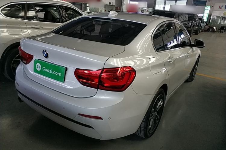 Used BMW 1 Series 2018 118i Sport Edition Rear Right 45 Deg