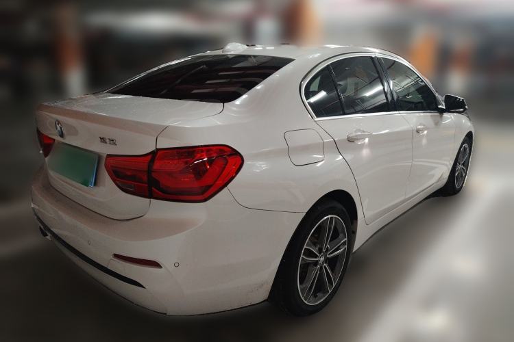 Used BMW 1 Series 2018 118i Sport Edition Rear Right 45 Deg