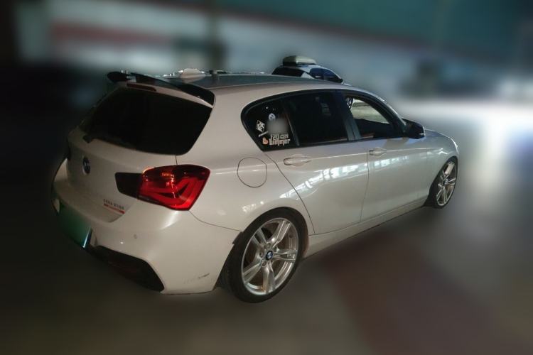 Used BMW 1 Series 2018 118i Leading Model Rear Right 45 Deg