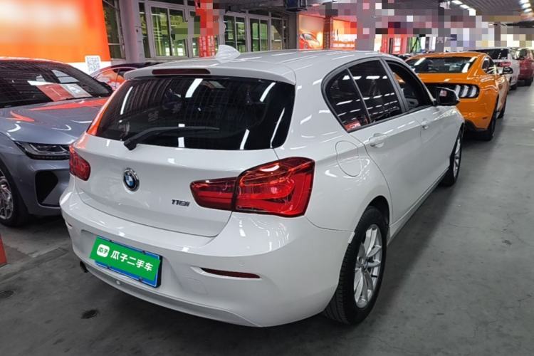 Used BMW 1 Series 2018 118i Leading Model Rear Right 45 Deg