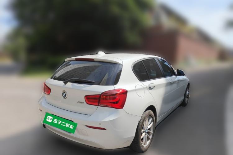 Used BMW 1 Series 2018 118i Leading Model Rear Right 45 Deg