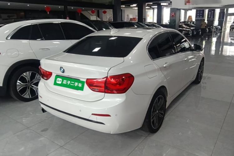 Used BMW 1 Series 2018 118i Sport Edition Rear Right 45 Deg