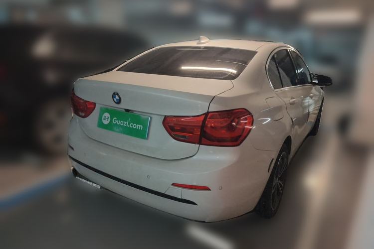 Used BMW 1 Series 2018 118i Sport Edition Rear Right 45 Deg