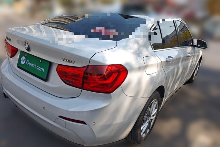 Used BMW 1 Series 2018 Revised 118i Fashion Edition Rear Right 45 Deg